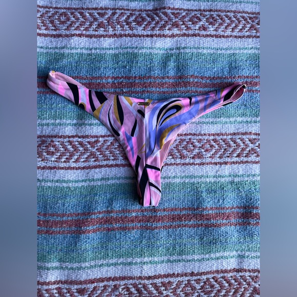 Beach Bunny Bikini Bottom - Picture 2 of 3